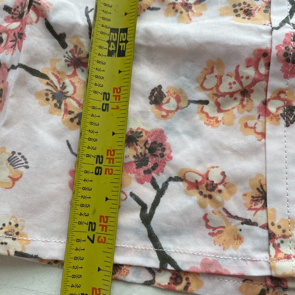 J.Crew ruffle neck floral shirt. - Picture 13 of 13